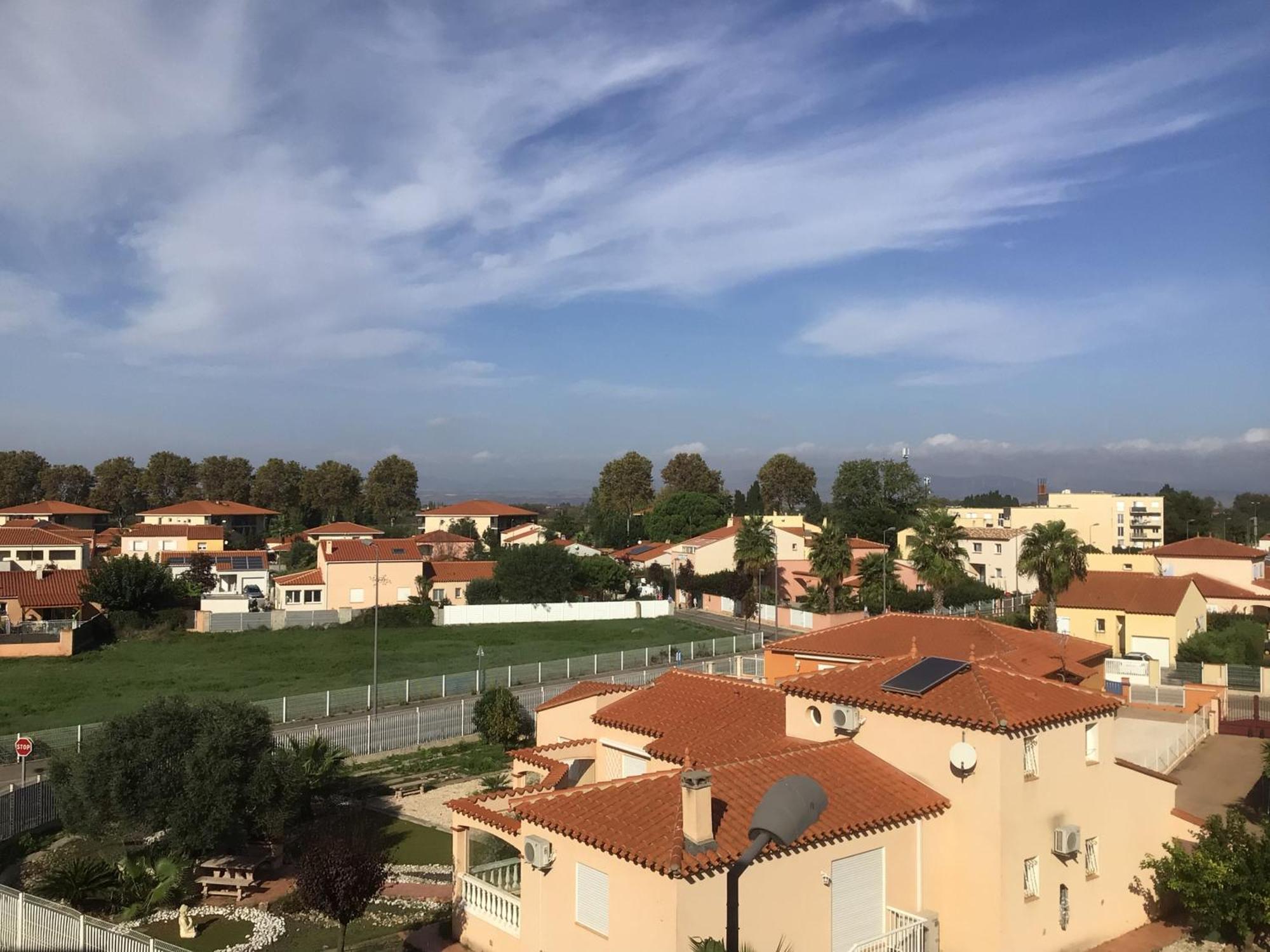 Logement Entier, Calme, Hyper Equipe Saint-Laurent-de-la-Salanque Exterior foto