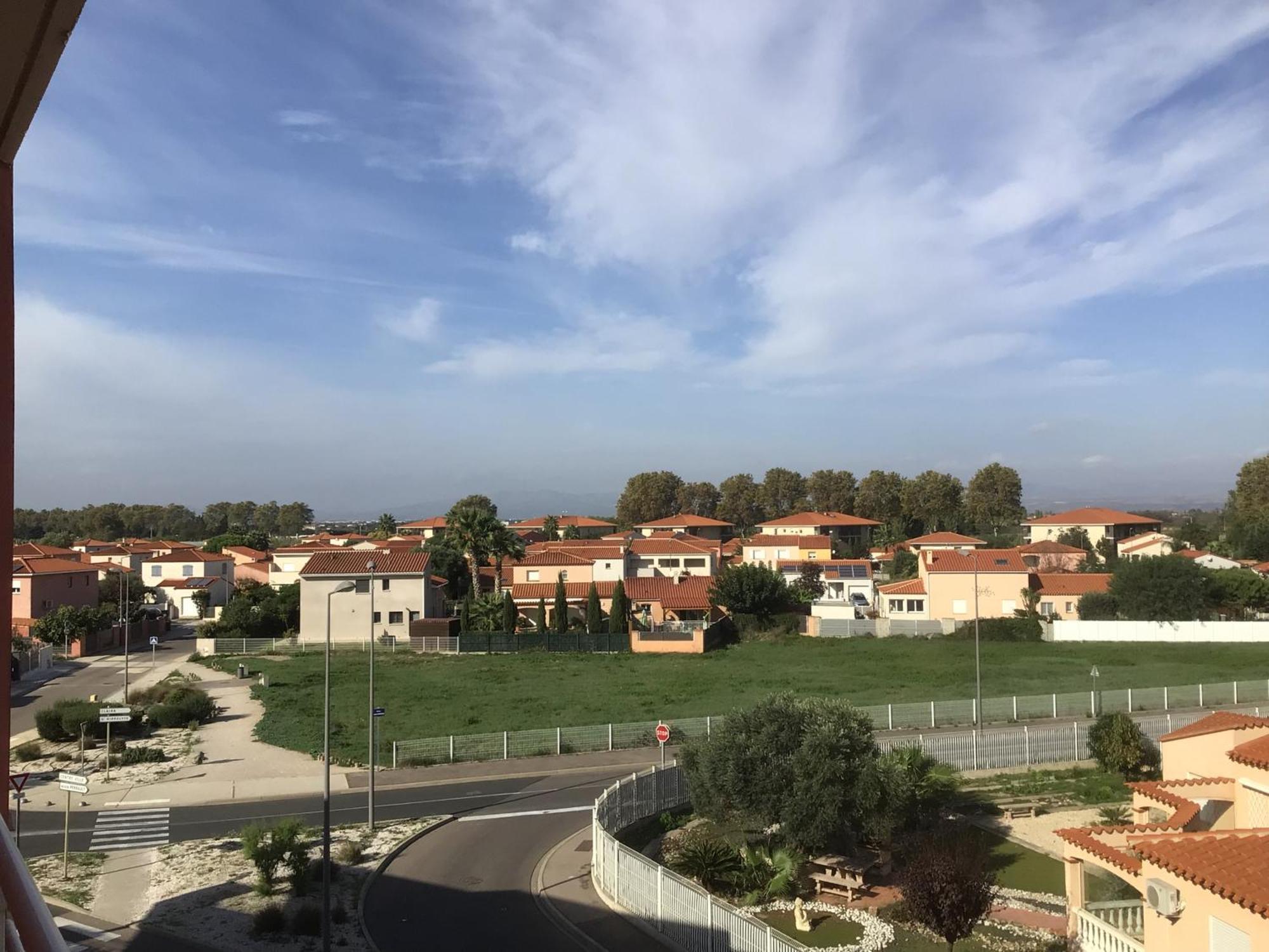Logement Entier, Calme, Hyper Equipe Saint-Laurent-de-la-Salanque Exterior foto